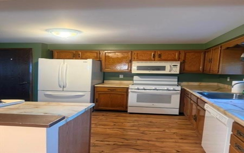 2805 Knights Ct, New Kensington, 15068, 3 Bedrooms Bedrooms, 7 Rooms Rooms,2.1 BathroomsBathrooms,Residential,For Sale,Knights Ct,1761038