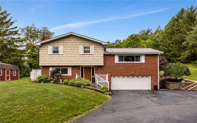 23 North St, Atlasburg, 15004, 3 Bedrooms Bedrooms, ,2 BathroomsBathrooms,Residential,For Sale,North St,1761275
