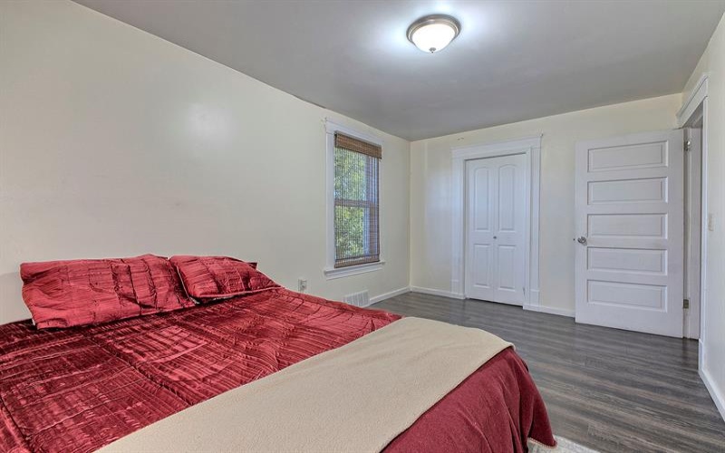 205 3rd STREET, Jeanette, 15644, 4 Bedrooms Bedrooms, ,2.1 BathroomsBathrooms,Residential,For Sale,3rd,1761281