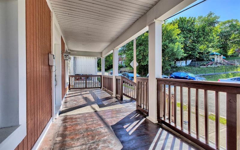 205 3rd STREET, Jeanette, 15644, 4 Bedrooms Bedrooms, ,2.1 BathroomsBathrooms,Residential,For Sale,3rd,1761281