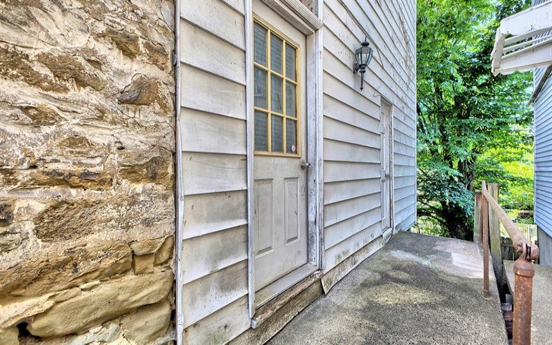205 3rd STREET, Jeanette, 15644, 4 Bedrooms Bedrooms, ,2.1 BathroomsBathrooms,Residential,For Sale,3rd,1761281