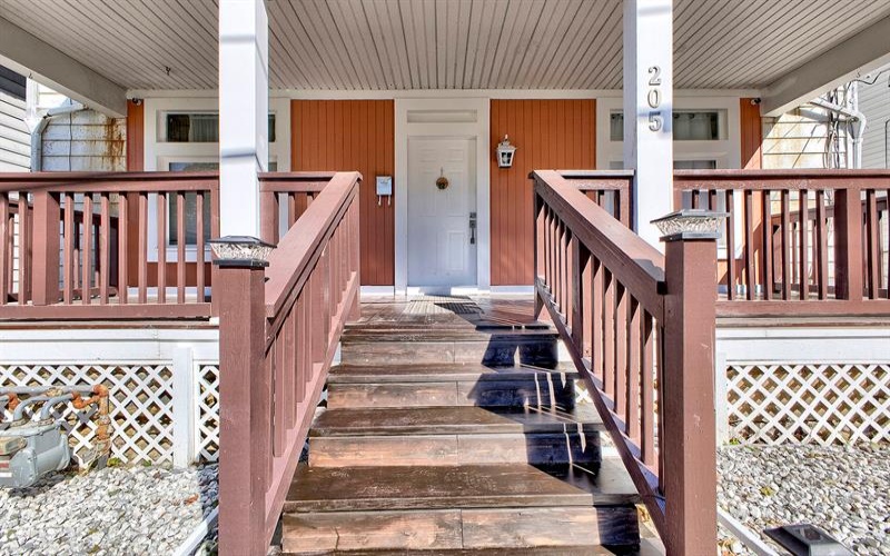 205 3rd STREET, Jeanette, 15644, 4 Bedrooms Bedrooms, ,2.1 BathroomsBathrooms,Residential,For Sale,3rd,1761281