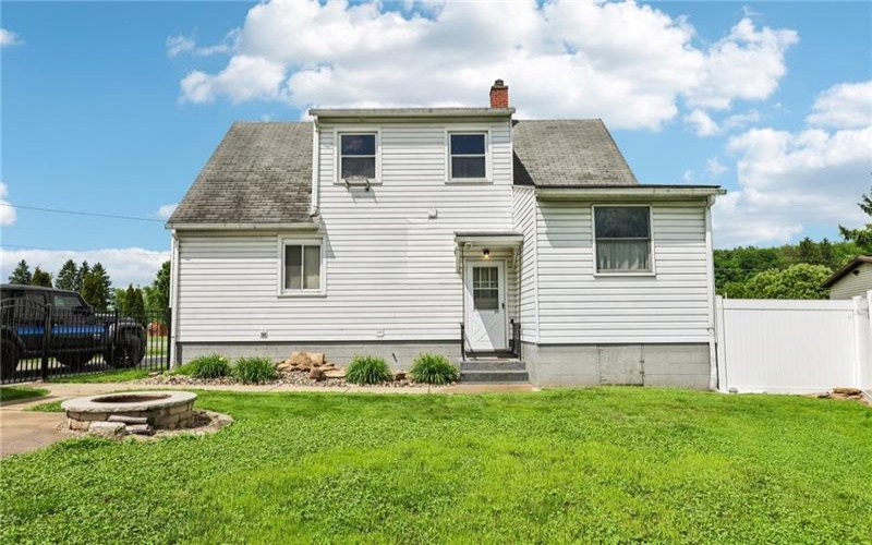 266 Stoney Hill Rd, Greensboro, 15338, 2 Bedrooms Bedrooms, ,2 BathroomsBathrooms,Residential,For Sale,Stoney Hill Rd,1761294