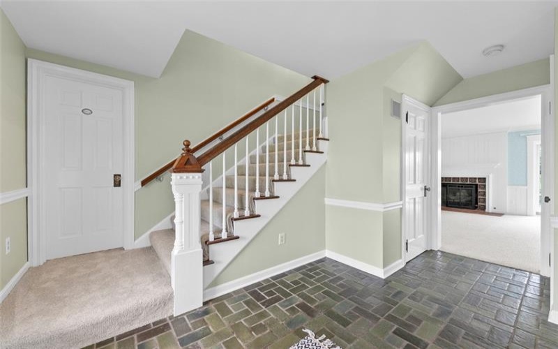 124 Hermitage Circle, Ligonier, 15658, 4 Bedrooms Bedrooms, 11 Rooms Rooms,2.3 BathroomsBathrooms,Residential,For Sale,Hermitage Circle,1761295
