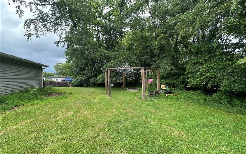301 Armstrong Avenue, Avonmore, 15618, 3 Bedrooms Bedrooms, 6 Rooms Rooms,1 BathroomBathrooms,Residential,For Sale,Armstrong Avenue,1761345