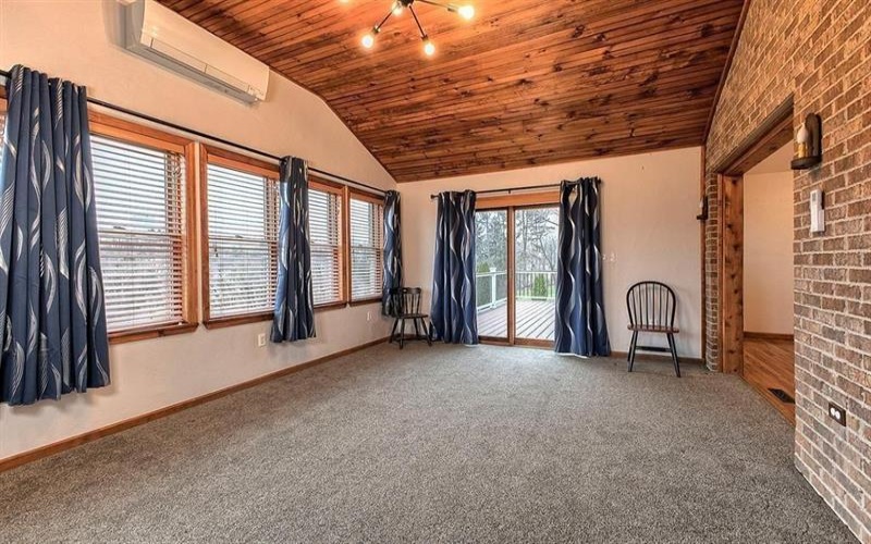 11227 Pershing DRIVE, North Huntingdon, 15642, 5 Bedrooms Bedrooms, 13 Rooms Rooms,4 BathroomsBathrooms,Residential,For Sale,Pershing,1761350
