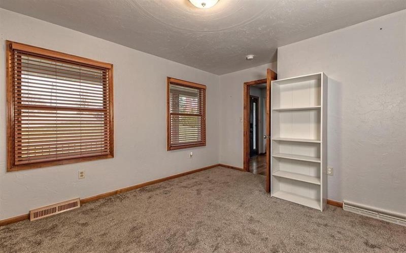 11227 Pershing DRIVE, North Huntingdon, 15642, 5 Bedrooms Bedrooms, 13 Rooms Rooms,4 BathroomsBathrooms,Residential,For Sale,Pershing,1761350