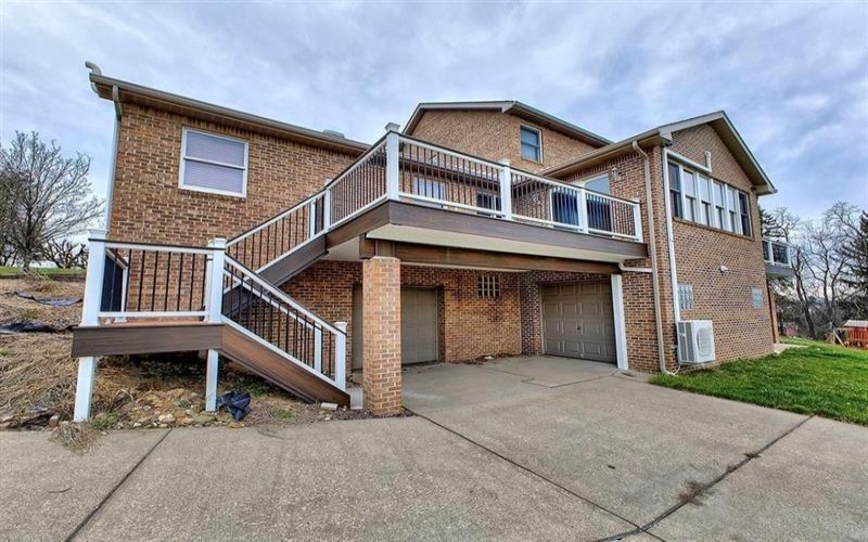 11227 Pershing DRIVE, North Huntingdon, 15642, 5 Bedrooms Bedrooms, 13 Rooms Rooms,4 BathroomsBathrooms,Residential,For Sale,Pershing,1761350