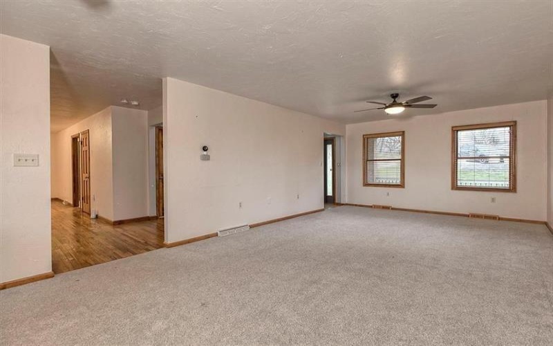 11227 Pershing DRIVE, North Huntingdon, 15642, 5 Bedrooms Bedrooms, 13 Rooms Rooms,4 BathroomsBathrooms,Residential,For Sale,Pershing,1761350