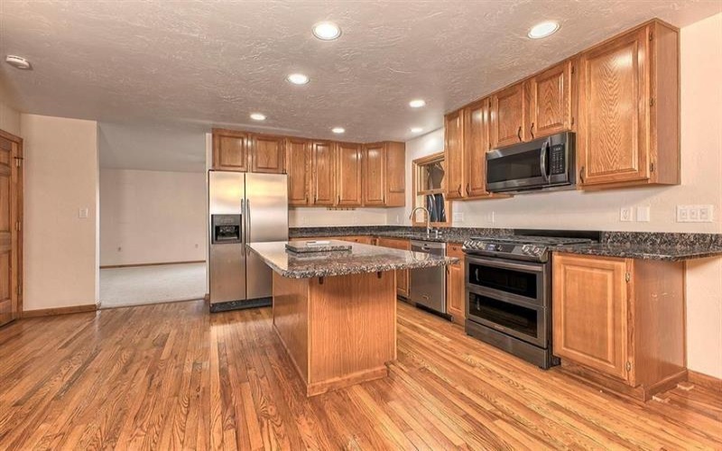 11227 Pershing DRIVE, North Huntingdon, 15642, 5 Bedrooms Bedrooms, 13 Rooms Rooms,4 BathroomsBathrooms,Residential,For Sale,Pershing,1761350