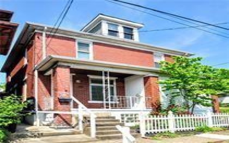 432 Conrad Ave, Charleroi, 15022, 5 Bedrooms Bedrooms, 9 Rooms Rooms,2.1 BathroomsBathrooms,Residential,For Sale,Conrad Ave,1755466