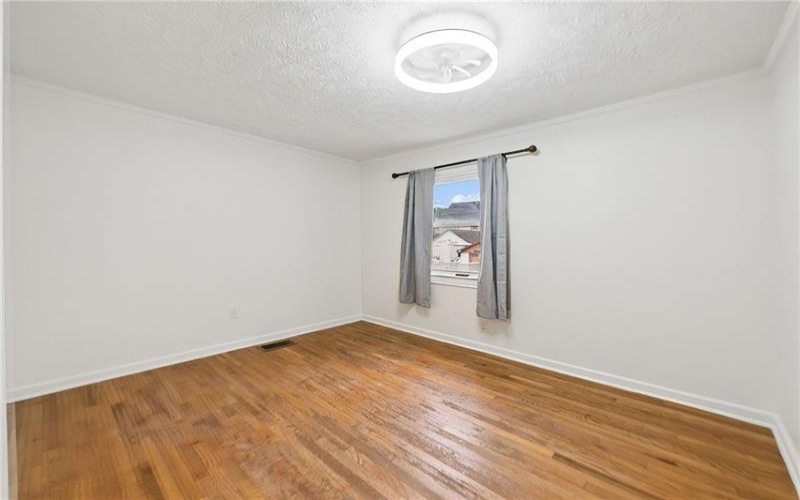 109 Jefferson St, Midway, 15060, 3 Bedrooms Bedrooms, 6 Rooms Rooms,2 BathroomsBathrooms,Residential,For Sale,Jefferson St,1761118