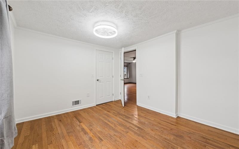 109 Jefferson St, Midway, 15060, 3 Bedrooms Bedrooms, 6 Rooms Rooms,2 BathroomsBathrooms,Residential,For Sale,Jefferson St,1761118