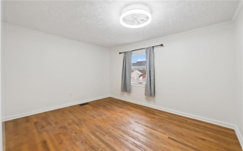 109 Jefferson St, Midway, 15060, 3 Bedrooms Bedrooms, 6 Rooms Rooms,2 BathroomsBathrooms,Residential,For Sale,Jefferson St,1761118