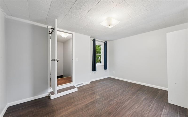 109 Jefferson St, Midway, 15060, 3 Bedrooms Bedrooms, 6 Rooms Rooms,2 BathroomsBathrooms,Residential,For Sale,Jefferson St,1761118