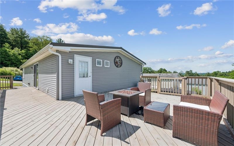33 High View Dr, Donegal, 15628, 3 Bedrooms Bedrooms, 7 Rooms Rooms,2 BathroomsBathrooms,Residential,For Sale,High View Dr,1761167