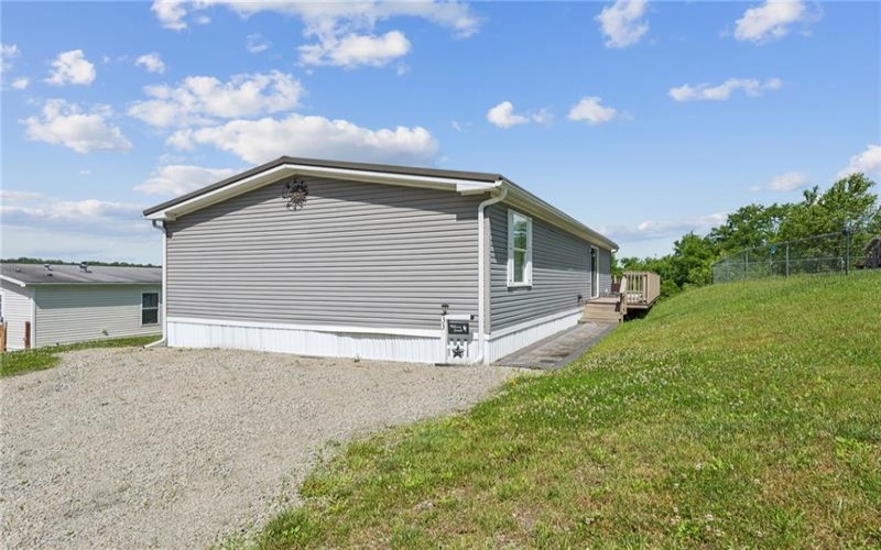 33 High View Dr, Donegal, 15628, 3 Bedrooms Bedrooms, 7 Rooms Rooms,2 BathroomsBathrooms,Residential,For Sale,High View Dr,1761167