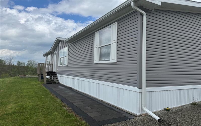 33 High View Dr, Donegal, 15628, 3 Bedrooms Bedrooms, 7 Rooms Rooms,2 BathroomsBathrooms,Residential,For Sale,High View Dr,1761167