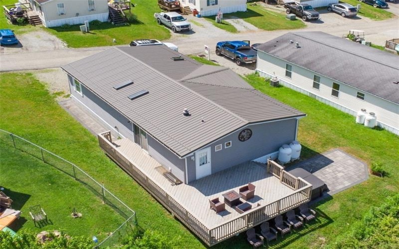 33 High View Dr, Donegal, 15628, 3 Bedrooms Bedrooms, 7 Rooms Rooms,2 BathroomsBathrooms,Residential,For Sale,High View Dr,1761167