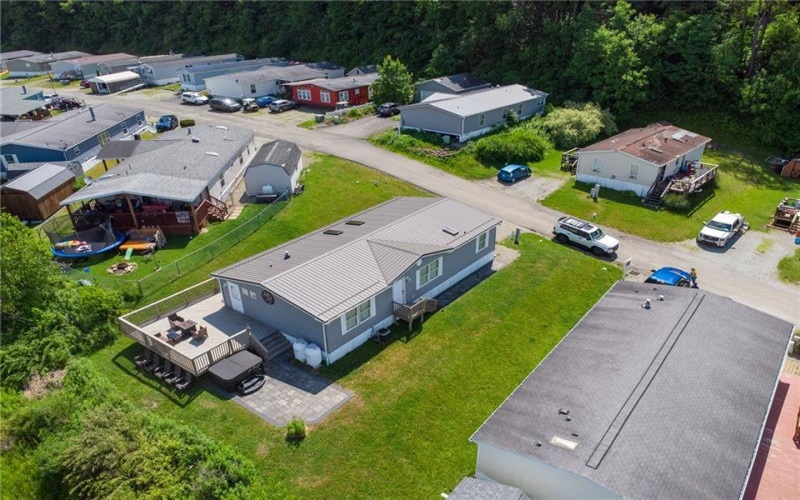 33 High View Dr, Donegal, 15628, 3 Bedrooms Bedrooms, 7 Rooms Rooms,2 BathroomsBathrooms,Residential,For Sale,High View Dr,1761167