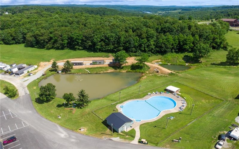 33 High View Dr, Donegal, 15628, 3 Bedrooms Bedrooms, 7 Rooms Rooms,2 BathroomsBathrooms,Residential,For Sale,High View Dr,1761167