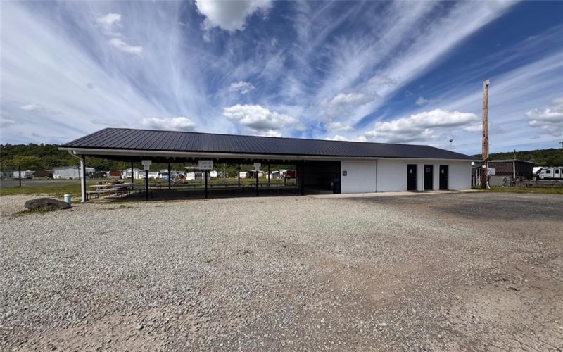 33 High View Dr, Donegal, 15628, 3 Bedrooms Bedrooms, 7 Rooms Rooms,2 BathroomsBathrooms,Residential,For Sale,High View Dr,1761167