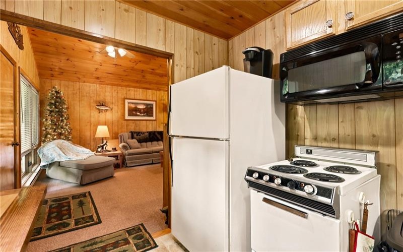 0 Clouse Rd, Addison, 15411, 2 Bedrooms Bedrooms, ,1 BathroomBathrooms,Residential,For Sale,Clouse Rd,1761109