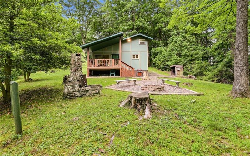 0 Clouse Rd, Addison, 15411, 2 Bedrooms Bedrooms, ,1 BathroomBathrooms,Residential,For Sale,Clouse Rd,1761109