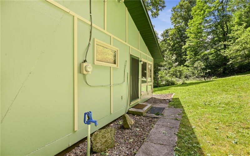 0 Clouse Rd, Addison, 15411, 2 Bedrooms Bedrooms, ,1 BathroomBathrooms,Residential,For Sale,Clouse Rd,1761109