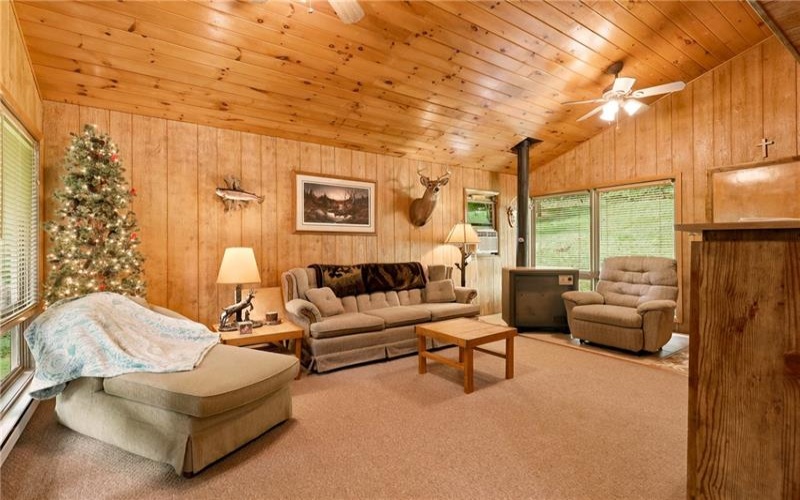 0 Clouse Rd, Addison, 15411, 2 Bedrooms Bedrooms, ,1 BathroomBathrooms,Residential,For Sale,Clouse Rd,1761109