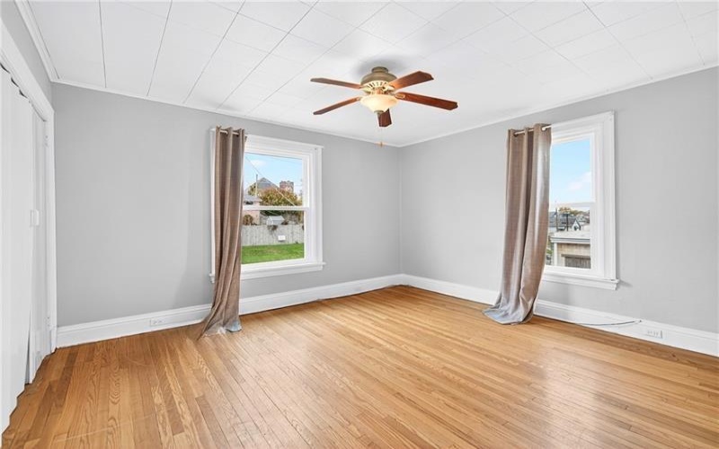 105 Center Ave, Mount Pleasant, 15666, 4 Bedrooms Bedrooms, 7 Rooms Rooms,2.1 BathroomsBathrooms,Residential,For Sale,Center Ave,1761228