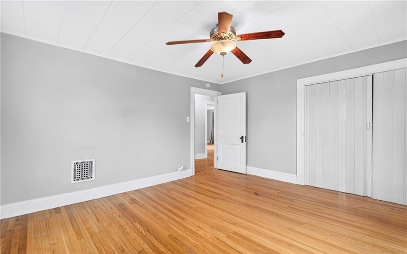 105 Center Ave, Mount Pleasant, 15666, 4 Bedrooms Bedrooms, 7 Rooms Rooms,2.1 BathroomsBathrooms,Residential,For Sale,Center Ave,1761228