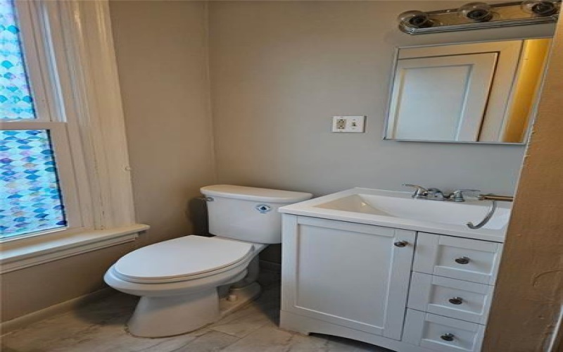 105 Center Ave, Mount Pleasant, 15666, 4 Bedrooms Bedrooms, 7 Rooms Rooms,2.1 BathroomsBathrooms,Residential,For Sale,Center Ave,1761228