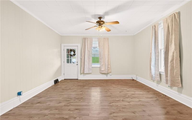 105 Center Ave, Mount Pleasant, 15666, 4 Bedrooms Bedrooms, 7 Rooms Rooms,2.1 BathroomsBathrooms,Residential,For Sale,Center Ave,1761228