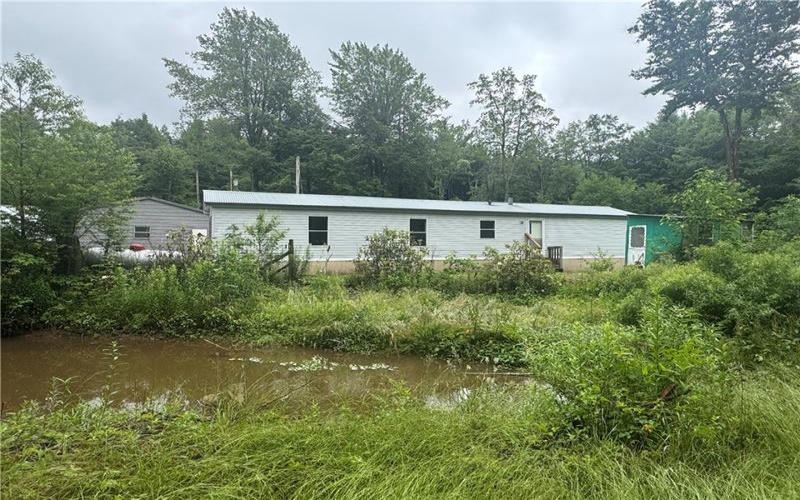 1554 Greenville Rd, Meyersdale, 15558, 3 Bedrooms Bedrooms, ,1 BathroomBathrooms,Residential,For Sale,Greenville Rd,1761373
