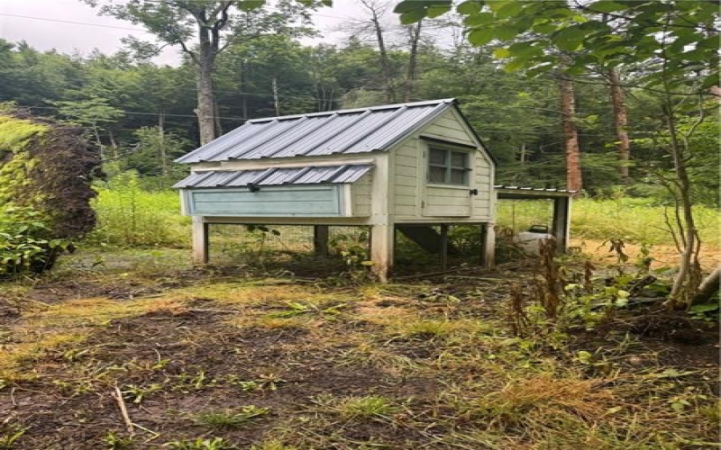 1554 Greenville Rd, Meyersdale, 15558, 3 Bedrooms Bedrooms, ,1 BathroomBathrooms,Residential,For Sale,Greenville Rd,1761373