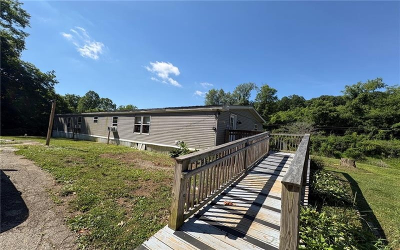1476 Eighty Eight Rd, Greensboro, 15338, 4 Bedrooms Bedrooms, ,2 BathroomsBathrooms,Residential,For Sale,Eighty Eight Rd,1761431