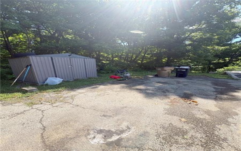 1476 Eighty Eight Rd, Greensboro, 15338, 4 Bedrooms Bedrooms, ,2 BathroomsBathrooms,Residential,For Sale,Eighty Eight Rd,1761431