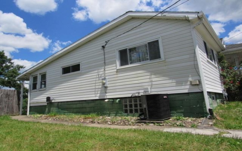 807 Kennedy Street, Monongahela, 15063, 3 Bedrooms Bedrooms, 5 Rooms Rooms,1.1 BathroomsBathrooms,Residential,For Sale,Kennedy Street,1761488