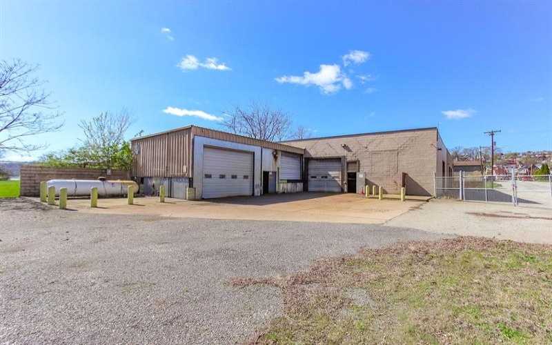 10 3rd St., Charleroi, 15022, ,Commercial-industrial-business,For Sale,3rd St.,1747401
