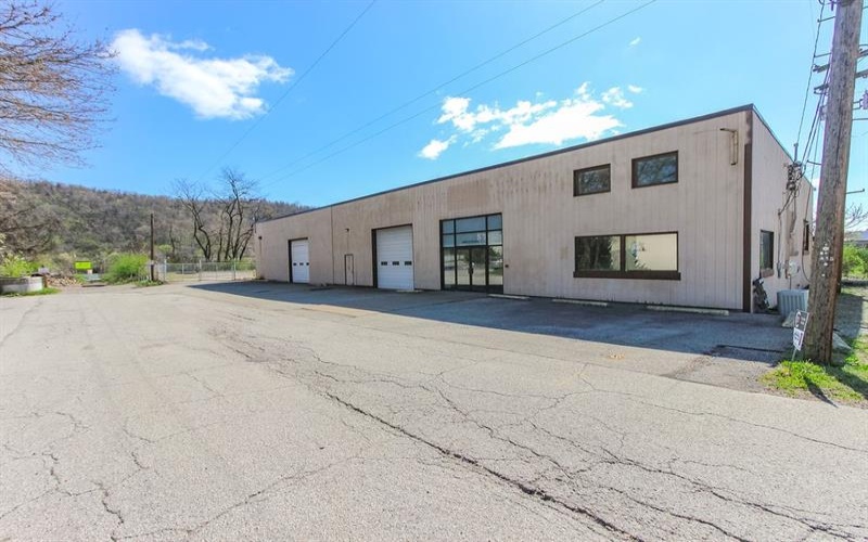 10 3rd St., Charleroi, 15022, ,Commercial-industrial-business,For Sale,3rd St.,1747401