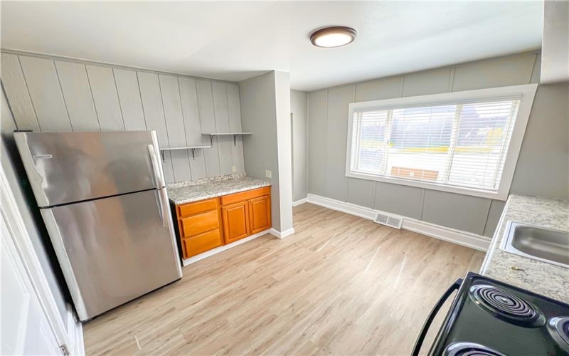 615 Broad St, Washington, 15301, 2 Bedrooms Bedrooms, 7 Rooms Rooms,2 BathroomsBathrooms,Residential,For Sale,Broad St,1747904
