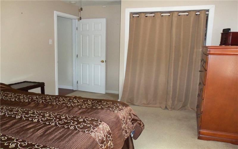 407 Grandview Ave, 15063, 15063, 3 Bedrooms Bedrooms, 6 Rooms Rooms,1 BathroomBathrooms,Residential,For Sale,Grandview Ave,1761088