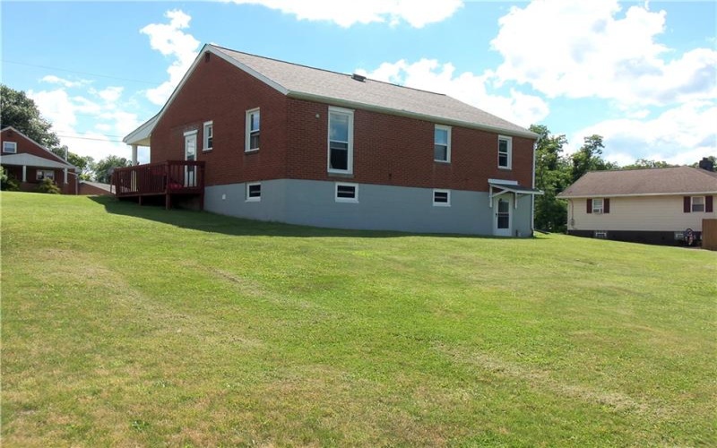 407 Grandview Ave, 15063, 15063, 3 Bedrooms Bedrooms, 6 Rooms Rooms,1 BathroomBathrooms,Residential,For Sale,Grandview Ave,1761088