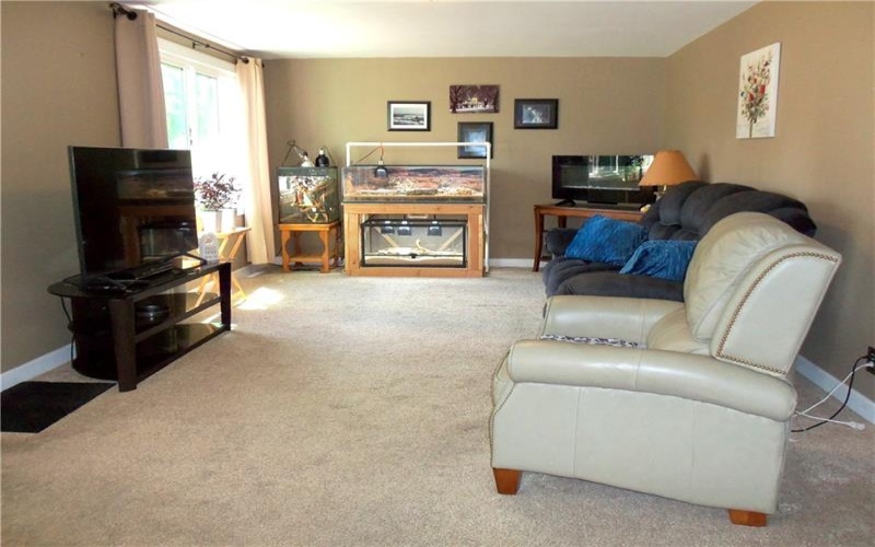 407 Grandview Ave, 15063, 15063, 3 Bedrooms Bedrooms, 6 Rooms Rooms,1 BathroomBathrooms,Residential,For Sale,Grandview Ave,1761088