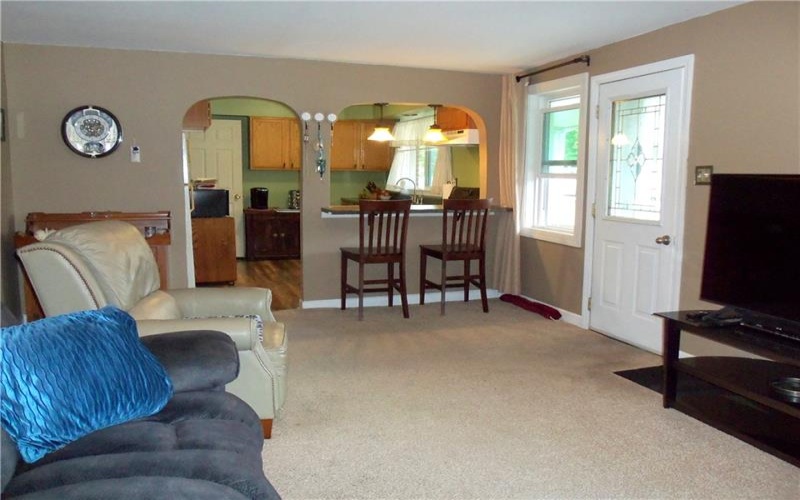 407 Grandview Ave, 15063, 15063, 3 Bedrooms Bedrooms, 6 Rooms Rooms,1 BathroomBathrooms,Residential,For Sale,Grandview Ave,1761088