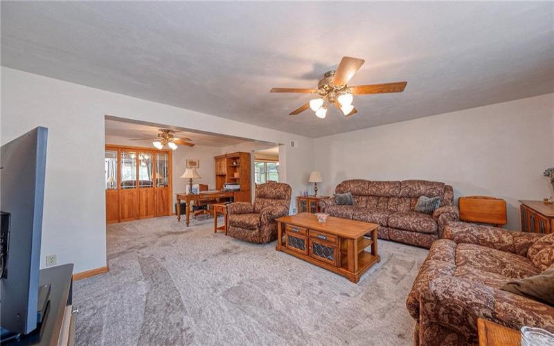 18 Christy Road, Delmont, 15626, 5 Bedrooms Bedrooms, 12 Rooms Rooms,2.1 BathroomsBathrooms,Residential,For Sale,Christy Road,1761303