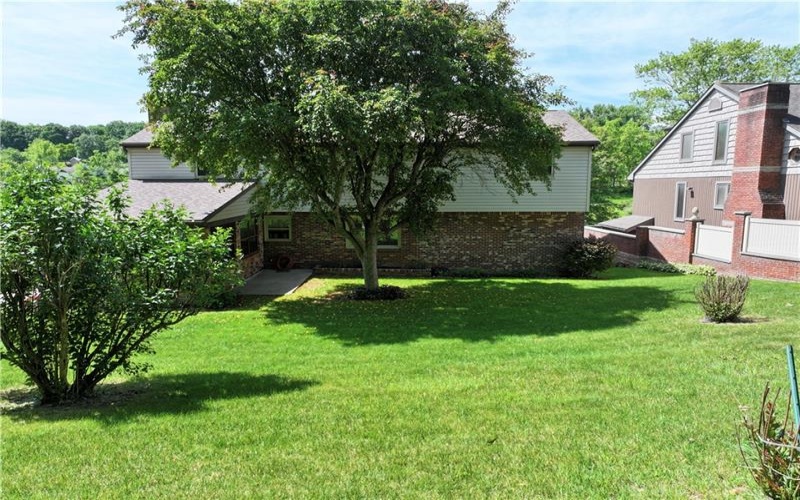 18 Christy Road, Delmont, 15626, 5 Bedrooms Bedrooms, 12 Rooms Rooms,2.1 BathroomsBathrooms,Residential,For Sale,Christy Road,1761303