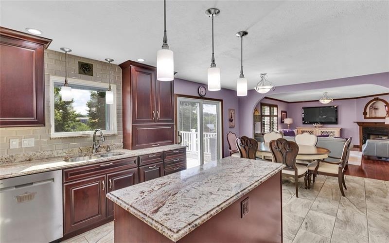 420 Lexington Drive, Greensburg, 15601, 4 Bedrooms Bedrooms, 11 Rooms Rooms,2.1 BathroomsBathrooms,Residential,For Sale,Lexington Drive,1761433
