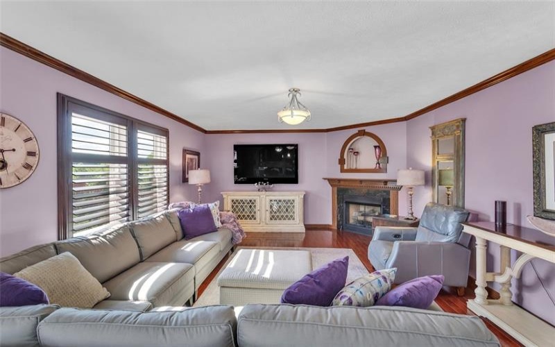 420 Lexington Drive, Greensburg, 15601, 4 Bedrooms Bedrooms, 11 Rooms Rooms,2.1 BathroomsBathrooms,Residential,For Sale,Lexington Drive,1761433
